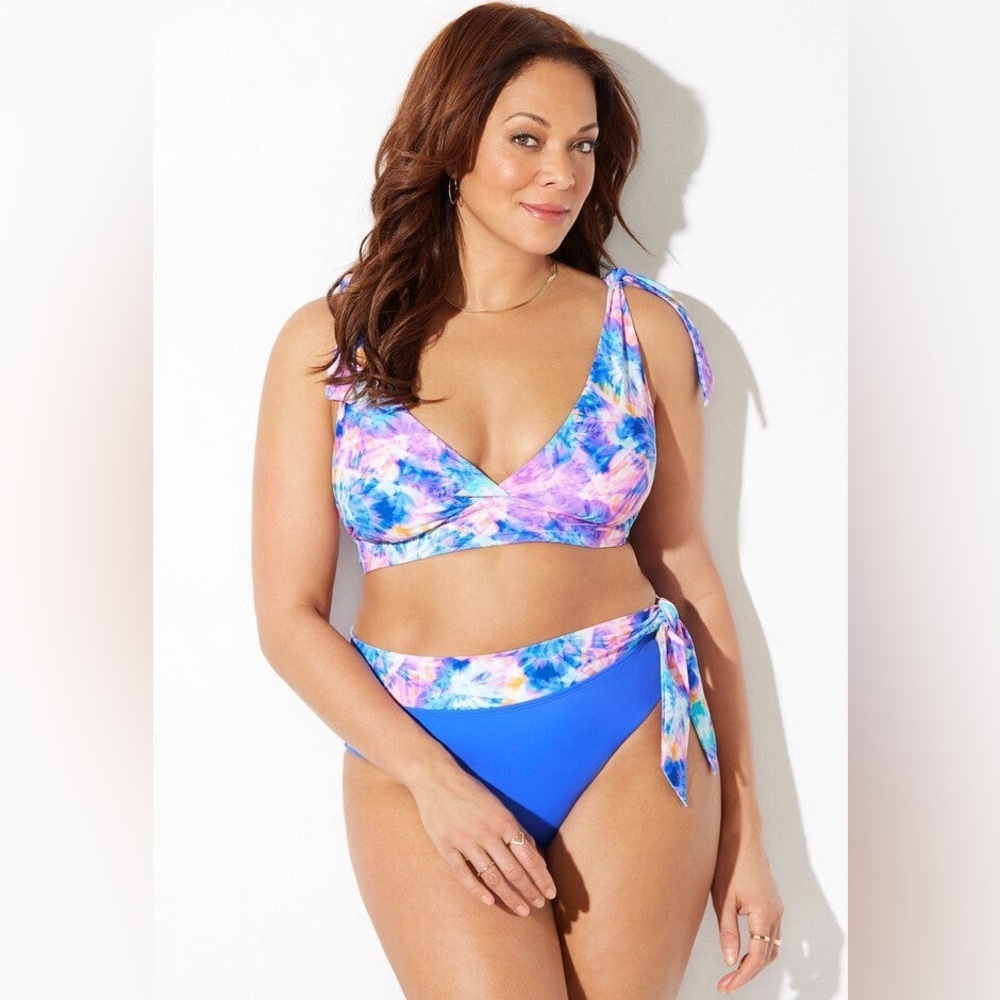 Swimsuits For All Tie Dye Shoulder Bikini Set Shirred High Waist Brief 22 / 24